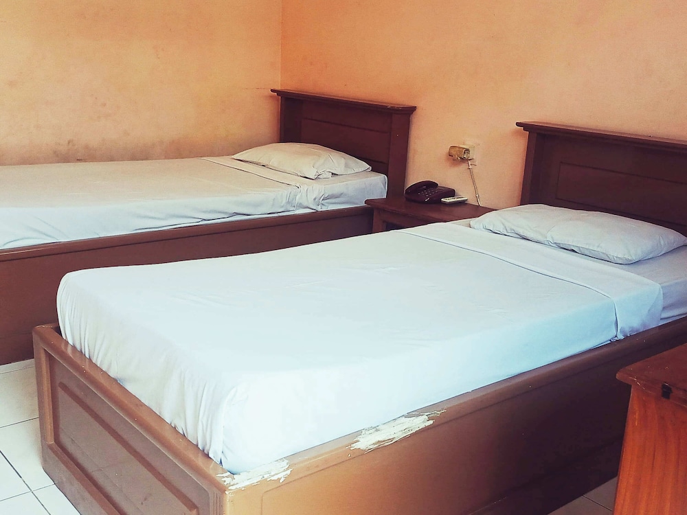 OYO 2495 Hotel Wijaya 19/50