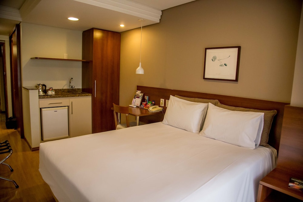 Mercure Curitiba Golden Hotel 18/79