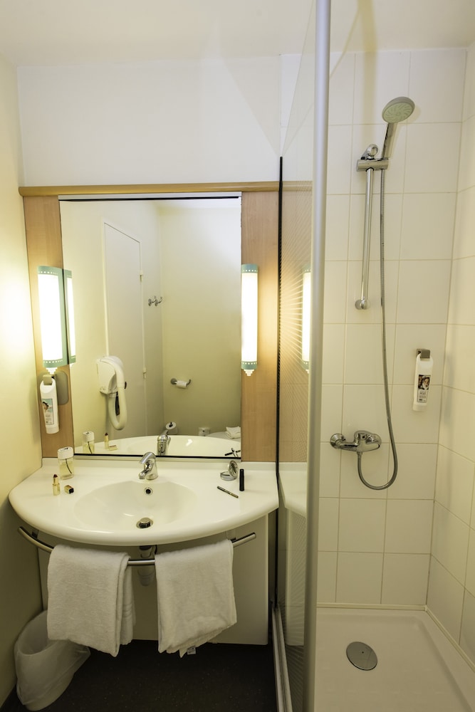 Ibis Chateau Thierry 68/68