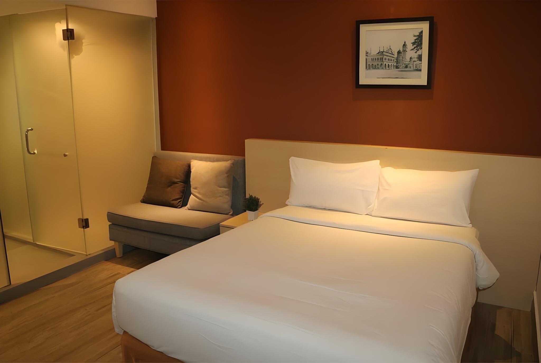 STANDARD ROOM NO WINDOW