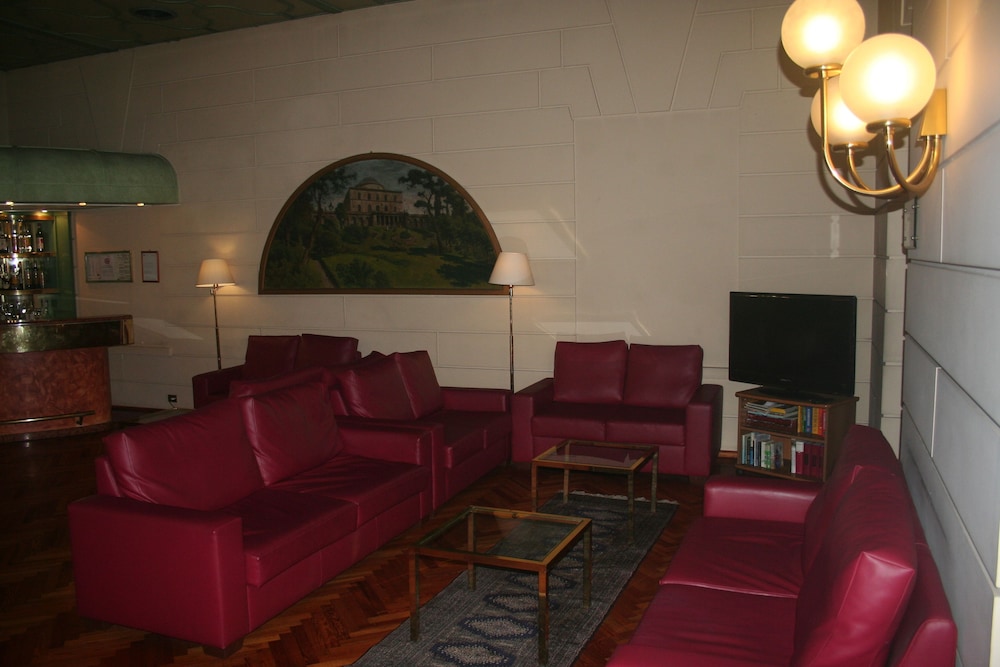 Albert Hotel 14/20