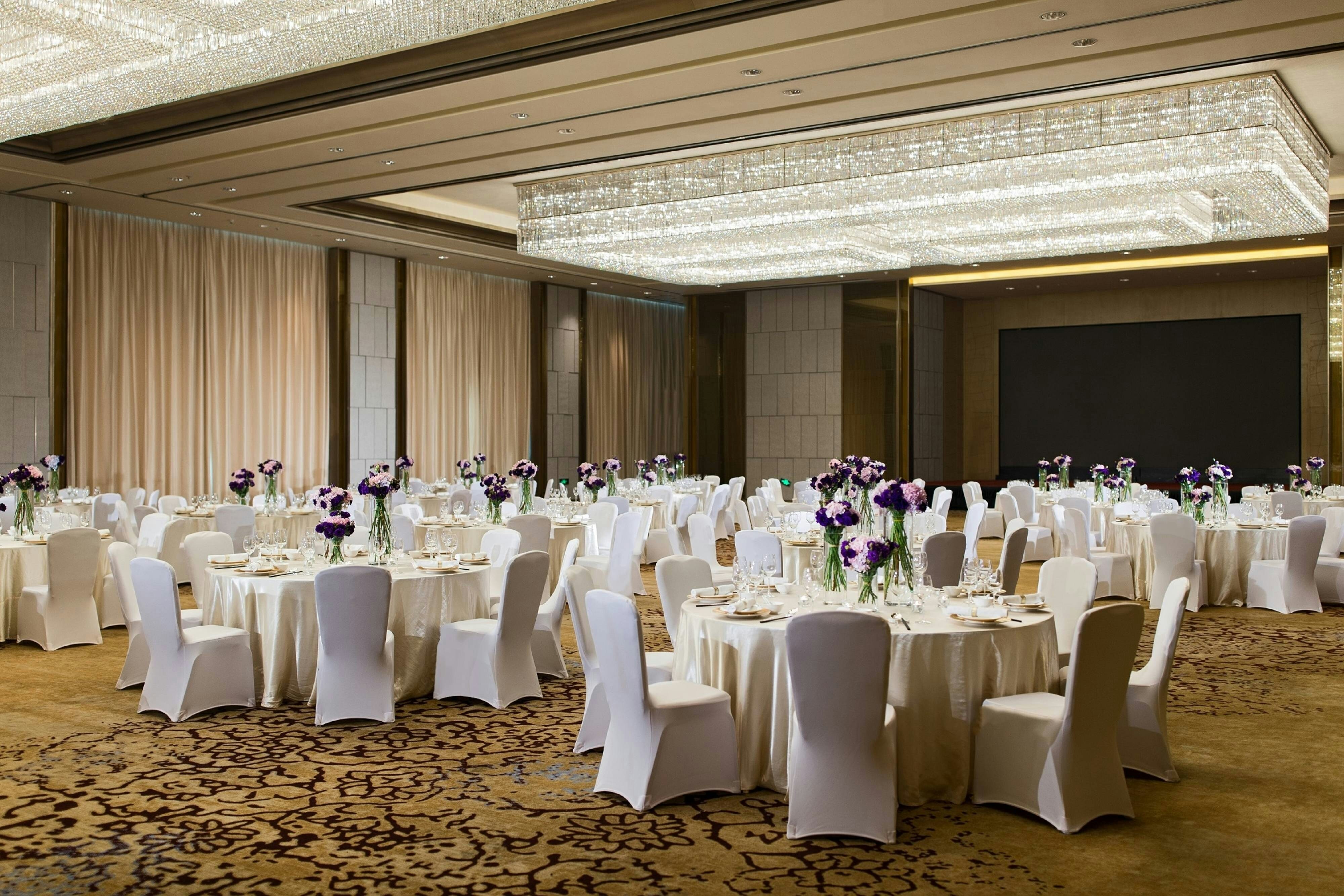 Renaissance Suzhou Hotel 53/56