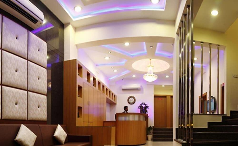 Hotel Durga Silver Line 4/24