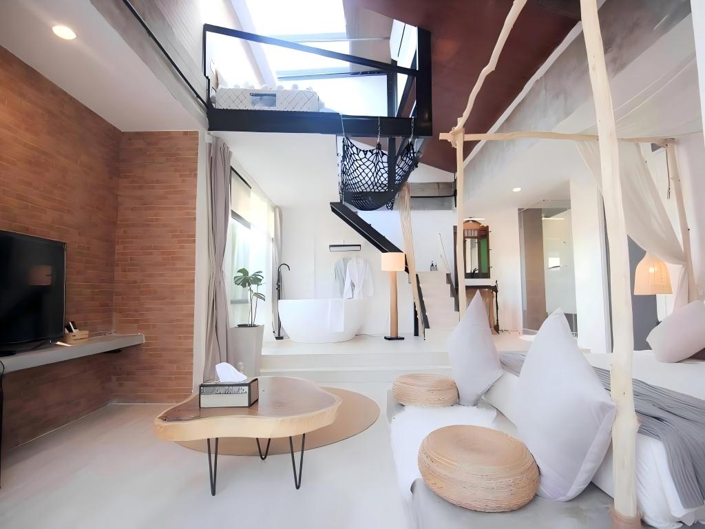 1 Bedroom, Signature, Loft, Bathtub