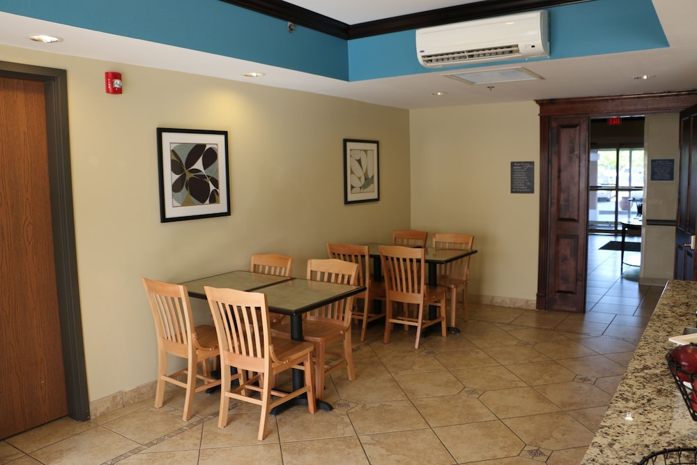 Days Inn by Wyndham Baton Rouge/I-10 47/56