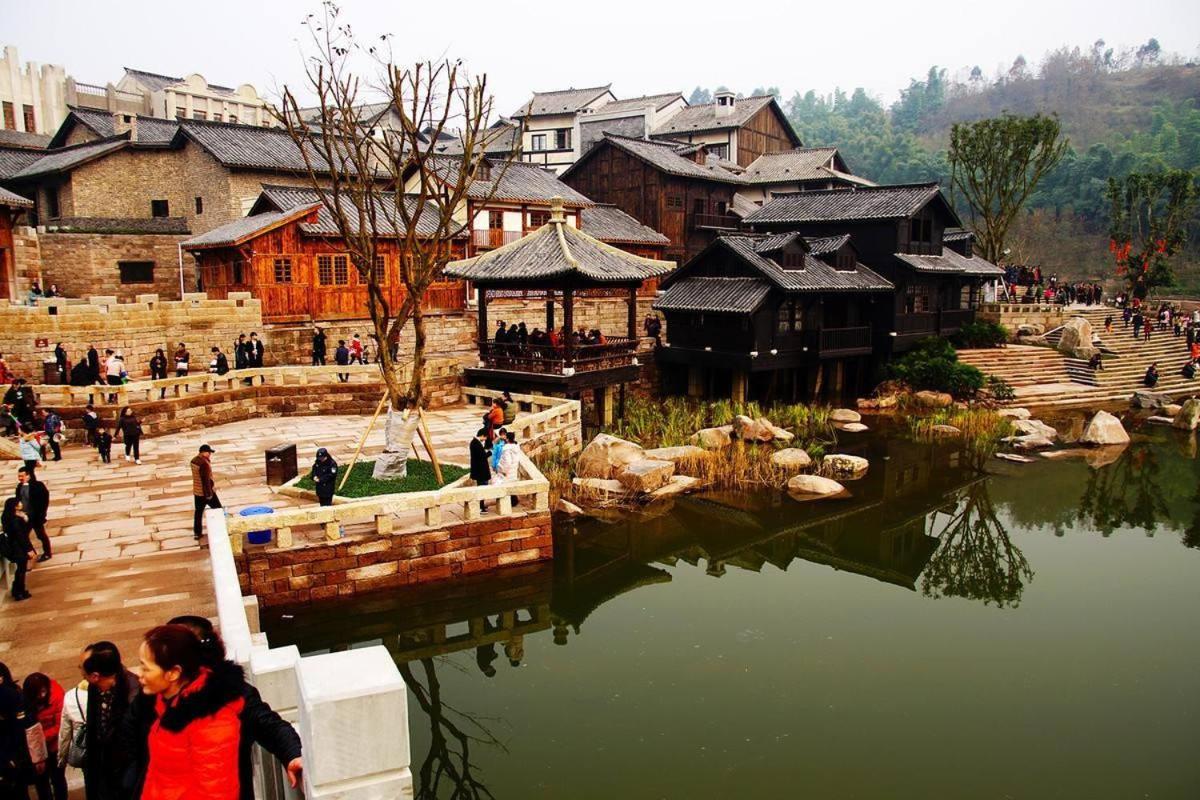 7 Days Premium (Chongqing Liangjiang New District, Yufu Industrial Park, Yuzui) 47/52