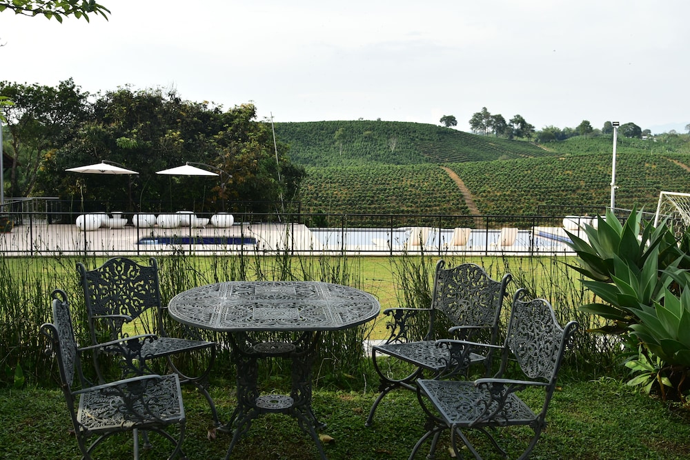 Finca Hotel Los Girasoles 46/50