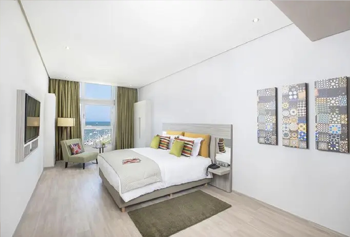 Legend, Sea View