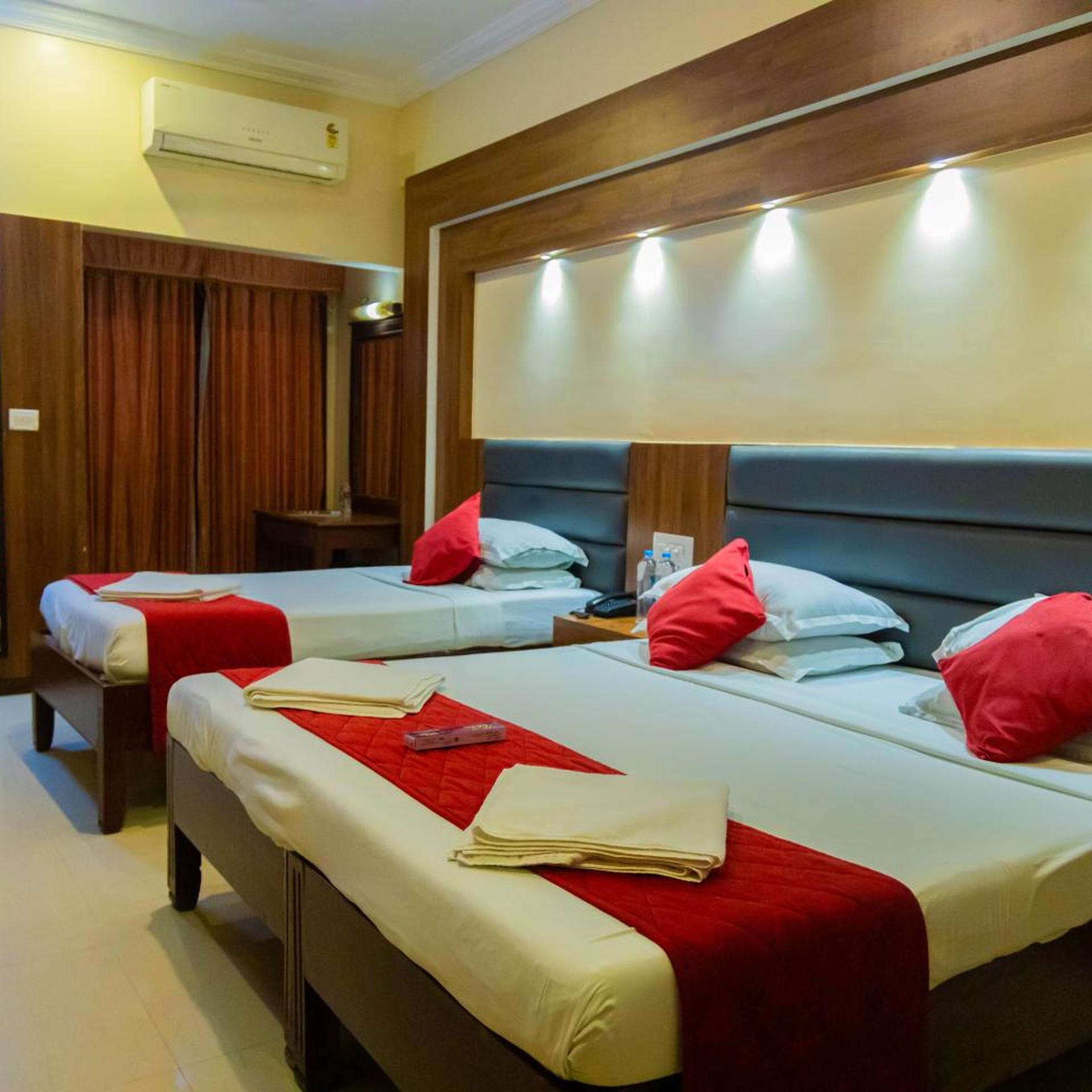Hotel Chitra Park 7/17