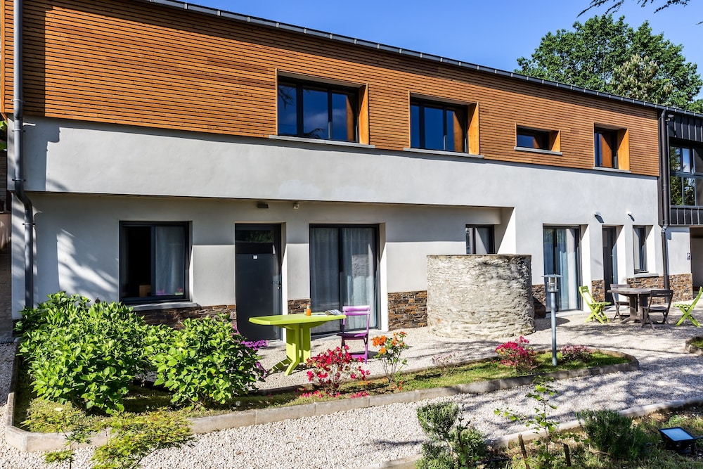 Resid Spa Loire and Sevre 2/50