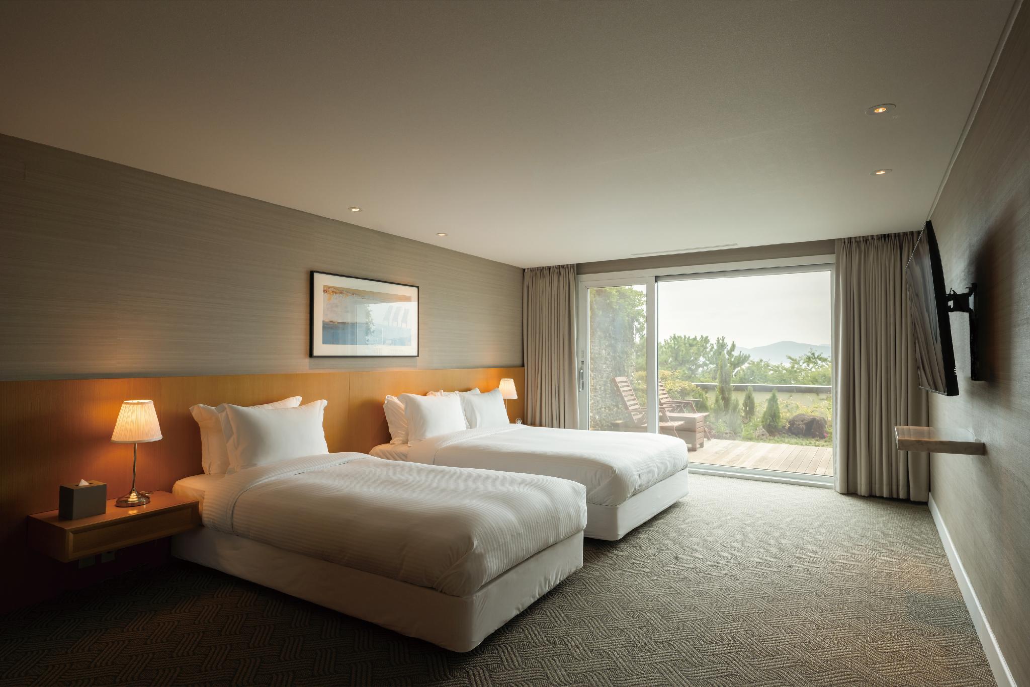 Spa, Suite, Double Bed, Sea View, Terrace