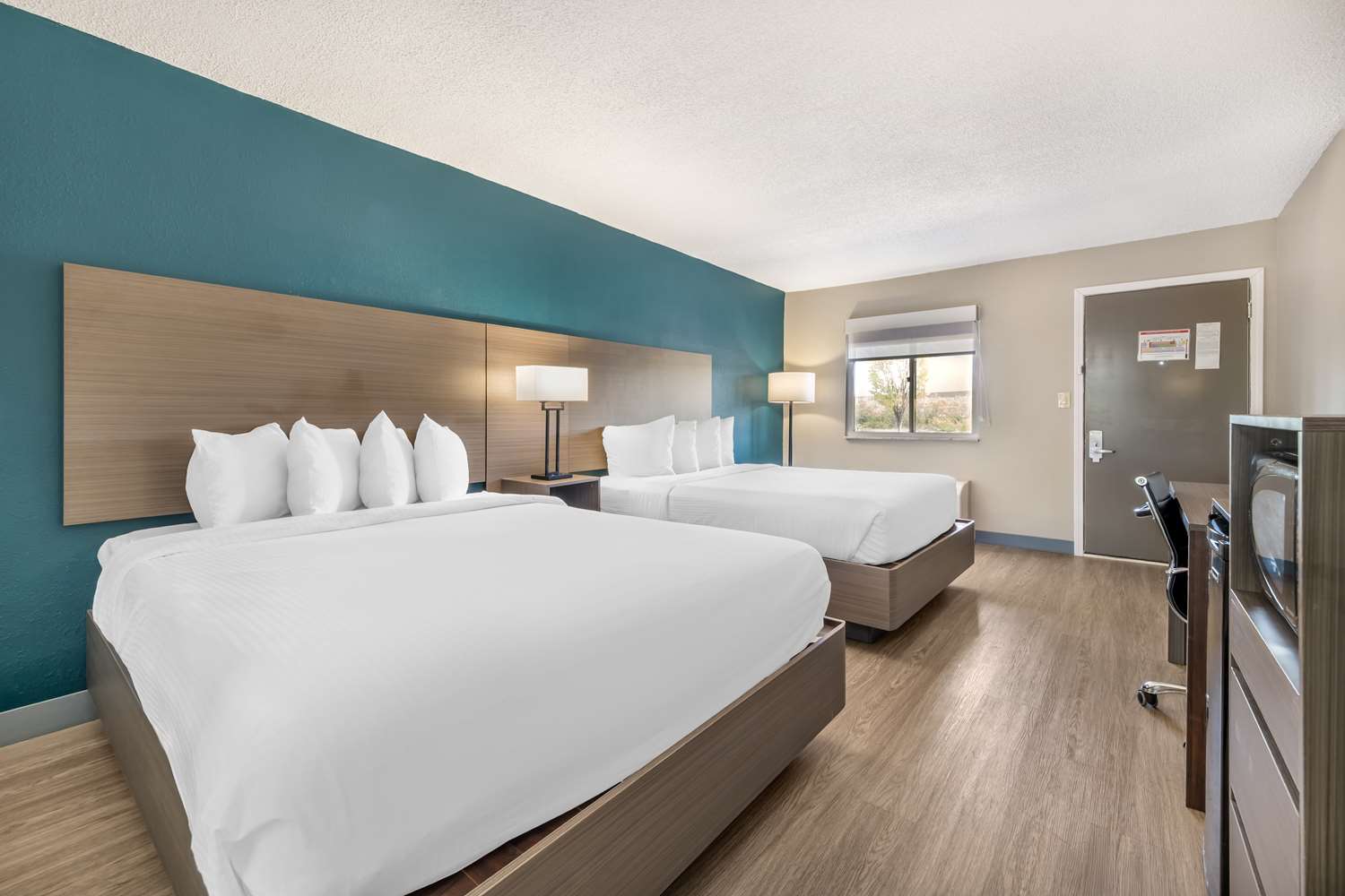 Best Western Green Tree Inn 10/31