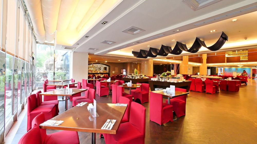 Holiday Inn East Taipei 53/74