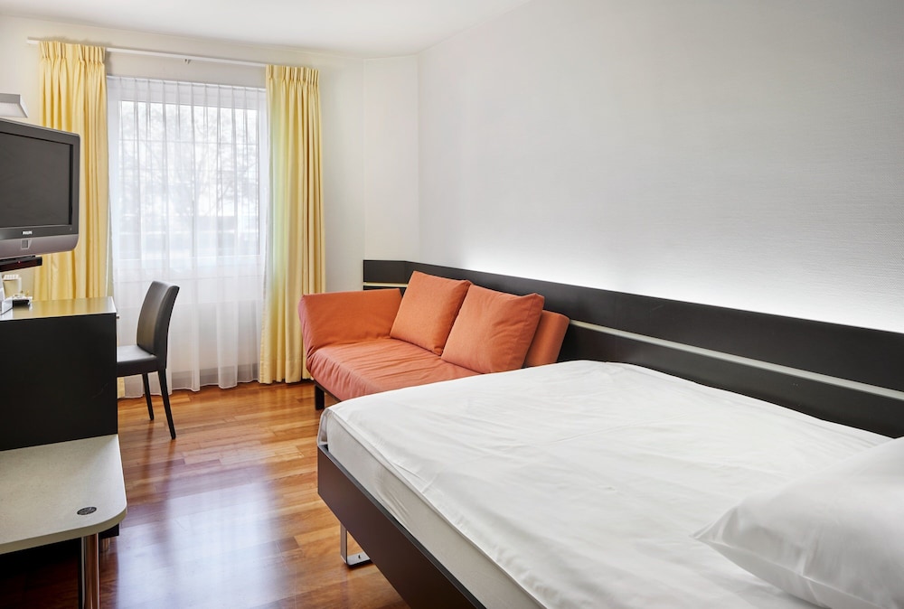 Hotel Du Commerce 14/73
