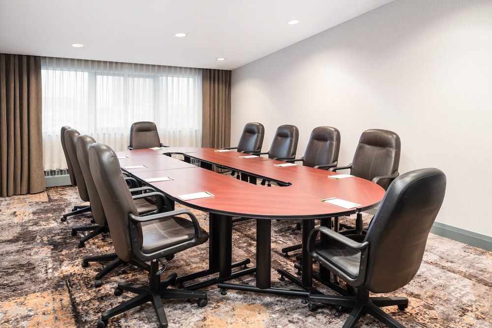 Holiday Inn Toronto Airport East 45/61