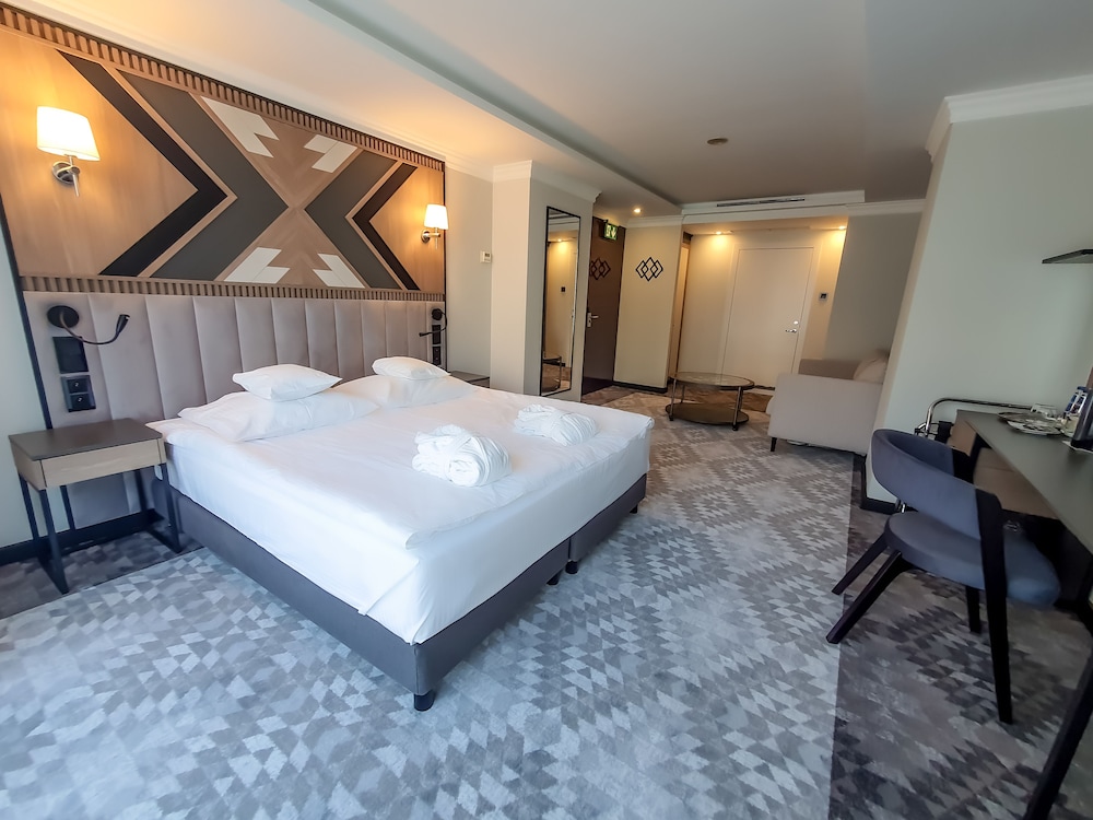 Hotel Rysy 17/84