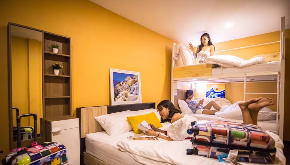 Click Hostel 45/65