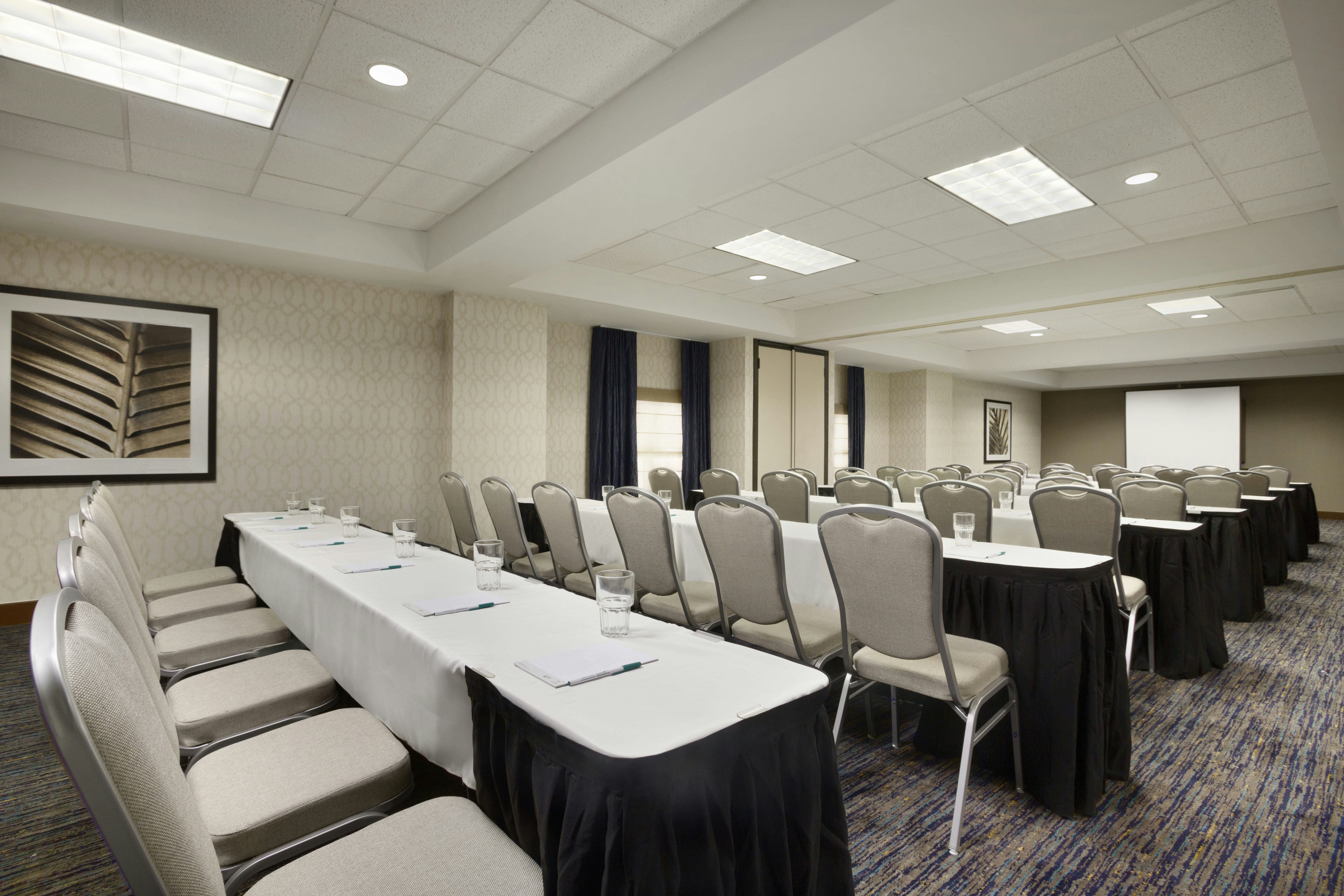 Homewood Suites by Hilton Orlando-International Drive/Convention Center 57/62