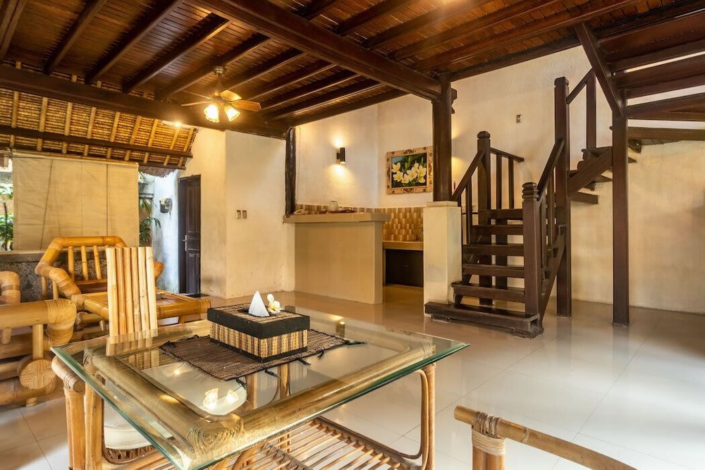 Radiant Jepun Villa 27/37