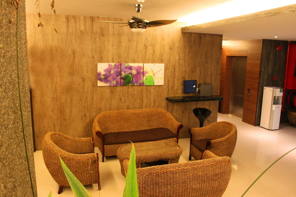 Hotel Time Nilai 46/61