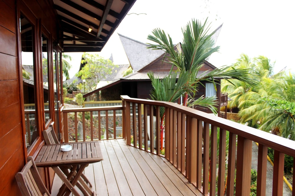 Batam View Beach Resort 7/68