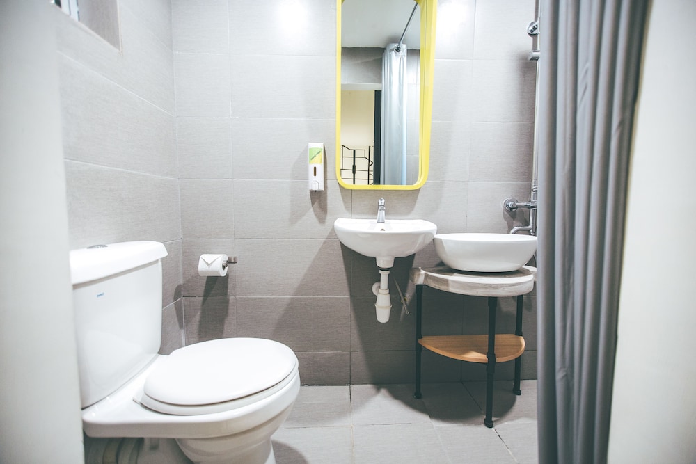 Dash Box Hotel Cyberjaya 48/48