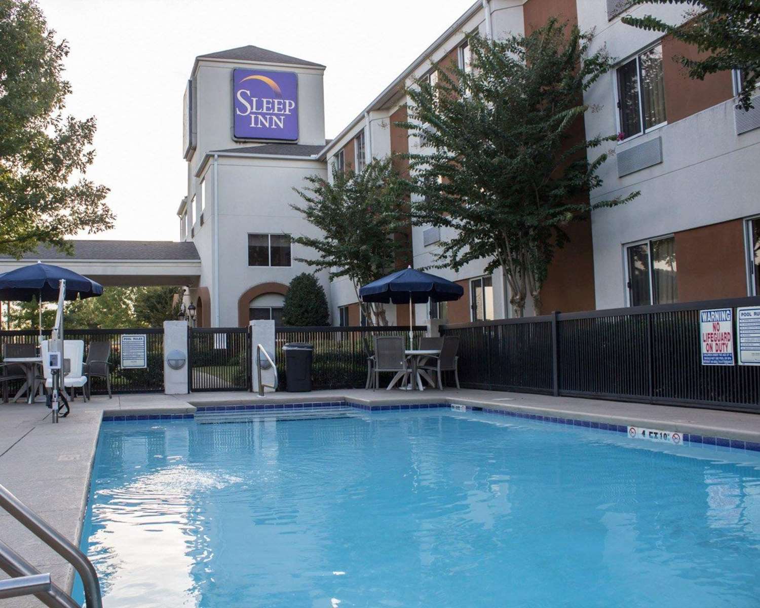 Sleep Inn Pelham Oak Mountain 2/40