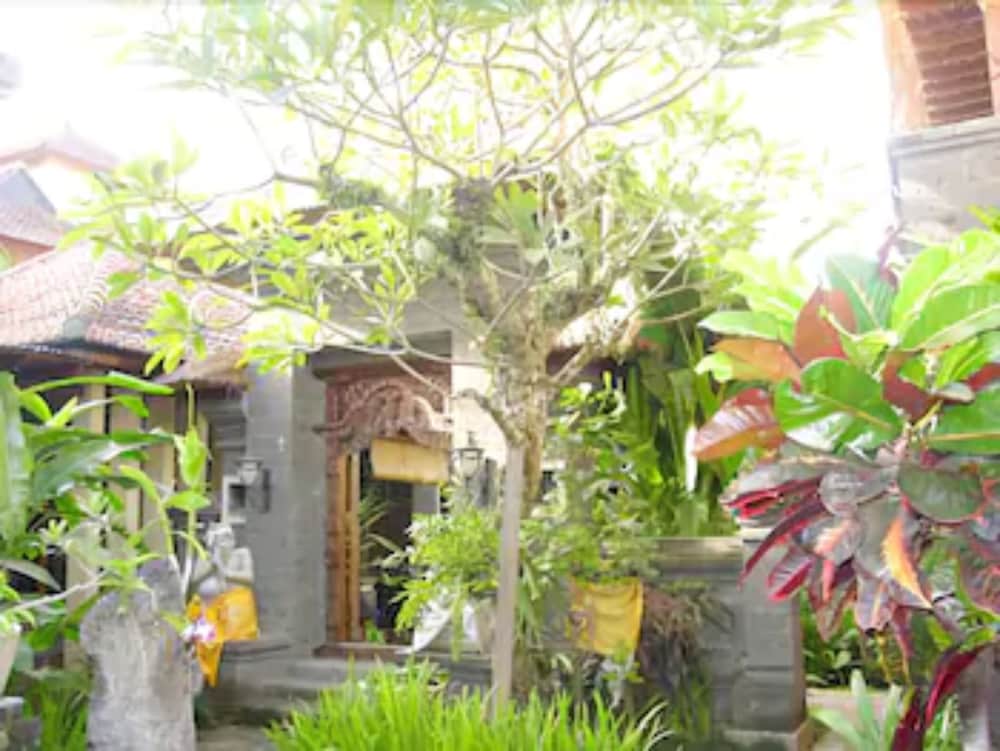 PUTU BALI VILLA & SPA(KT) 6/52