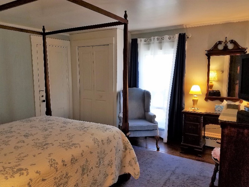 Chetwynd House Inn 4/21
