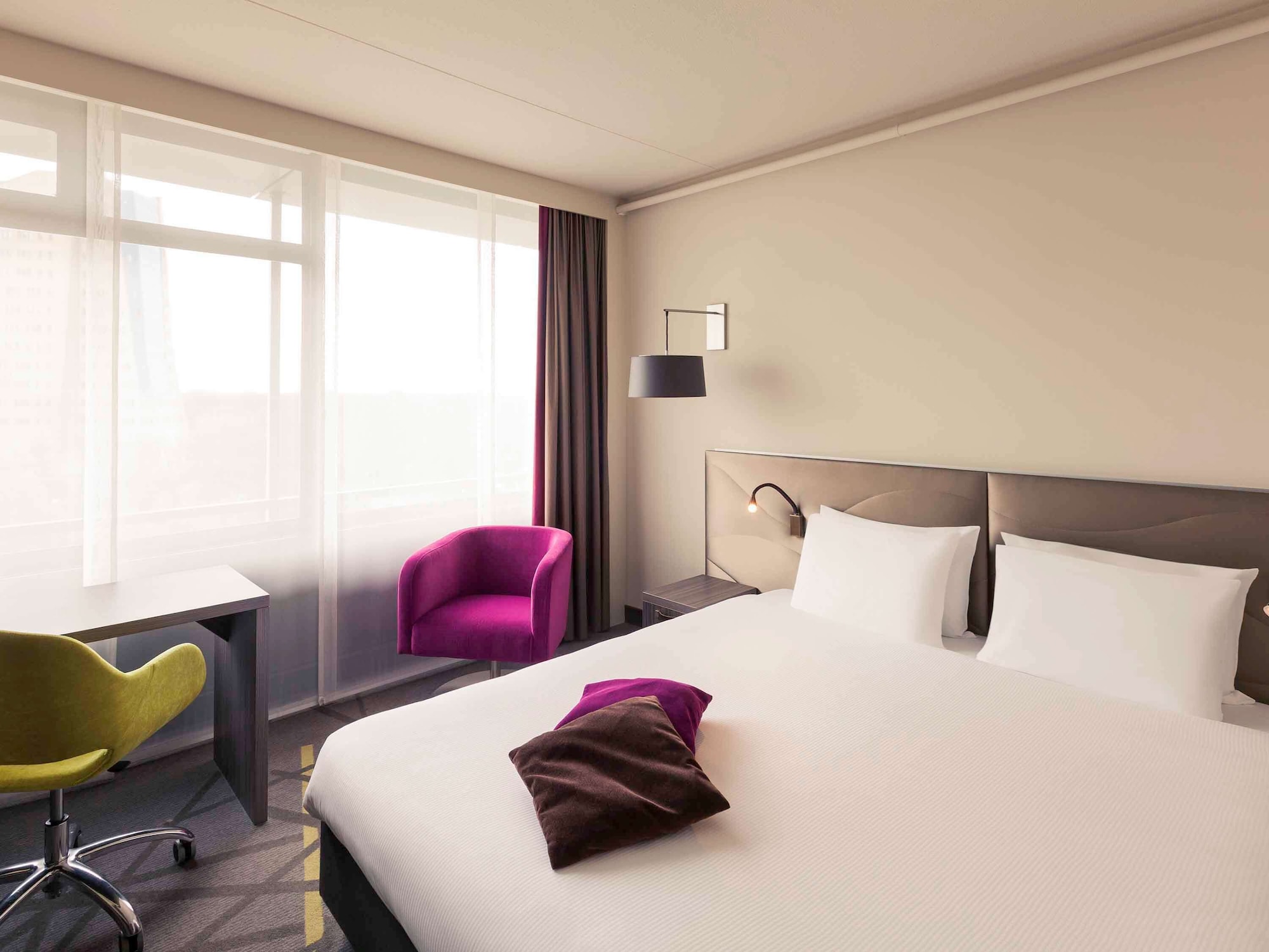 غرفة قياسية بسرير مزدوج