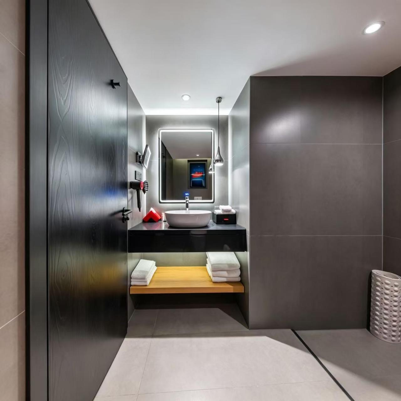 Jinjiang Metropolo Hotel Shanghai Baiyulan 5/51