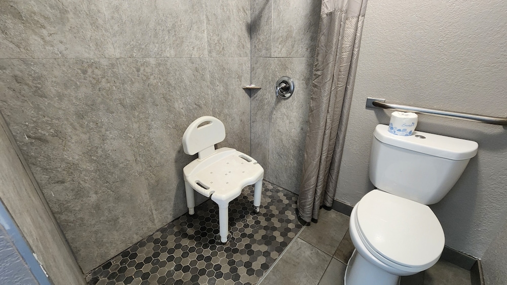 Motel6 Conroe, TX 62/63