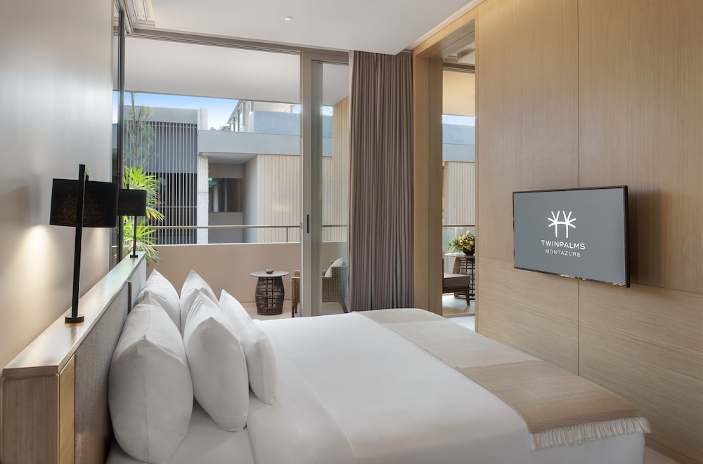 Twinpalms MontAzure Phuket Resort 26/81
