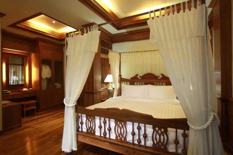 RICH LANNA HOUSE 13/32
