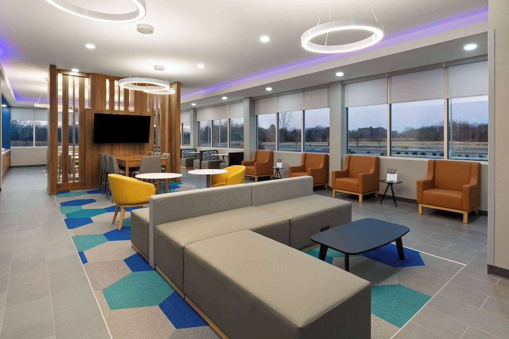 Microtel Inn & Suites by Wyndham Olive Branch 27/37