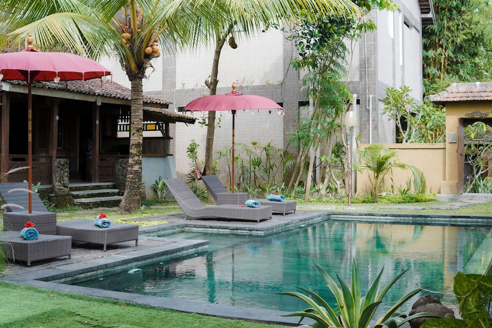 Antique Sentana Villa Ubud 27/34