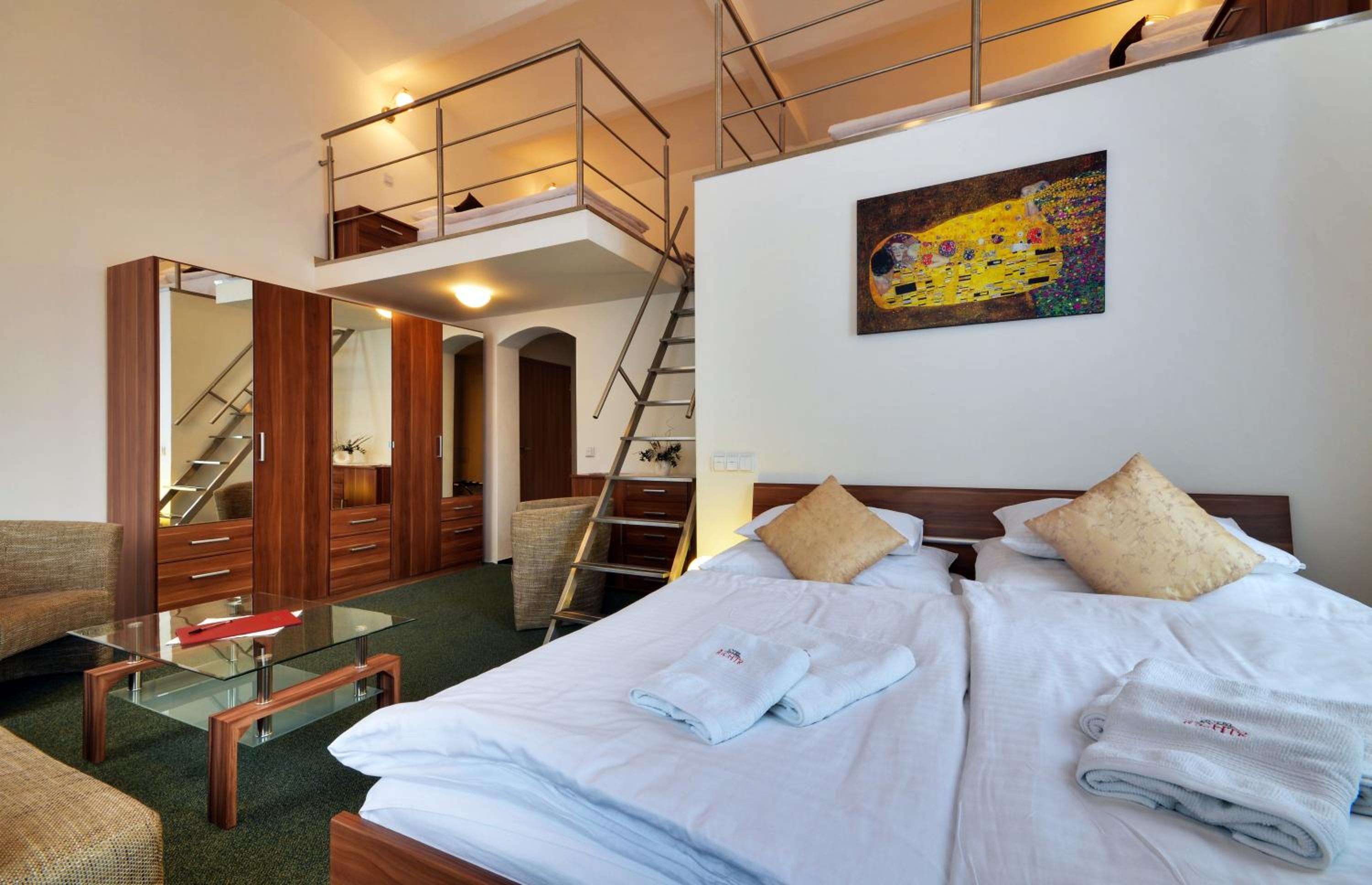 Hotel RICHTR 38/77
