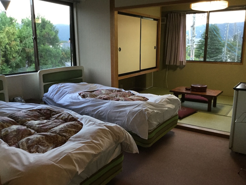 Resort Inn Seikan 5/27