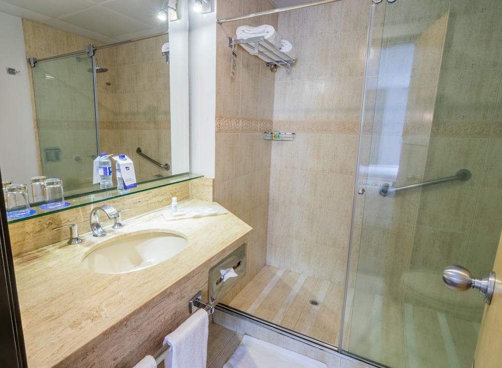 GHL Abadia Plaza Hotel 46/48