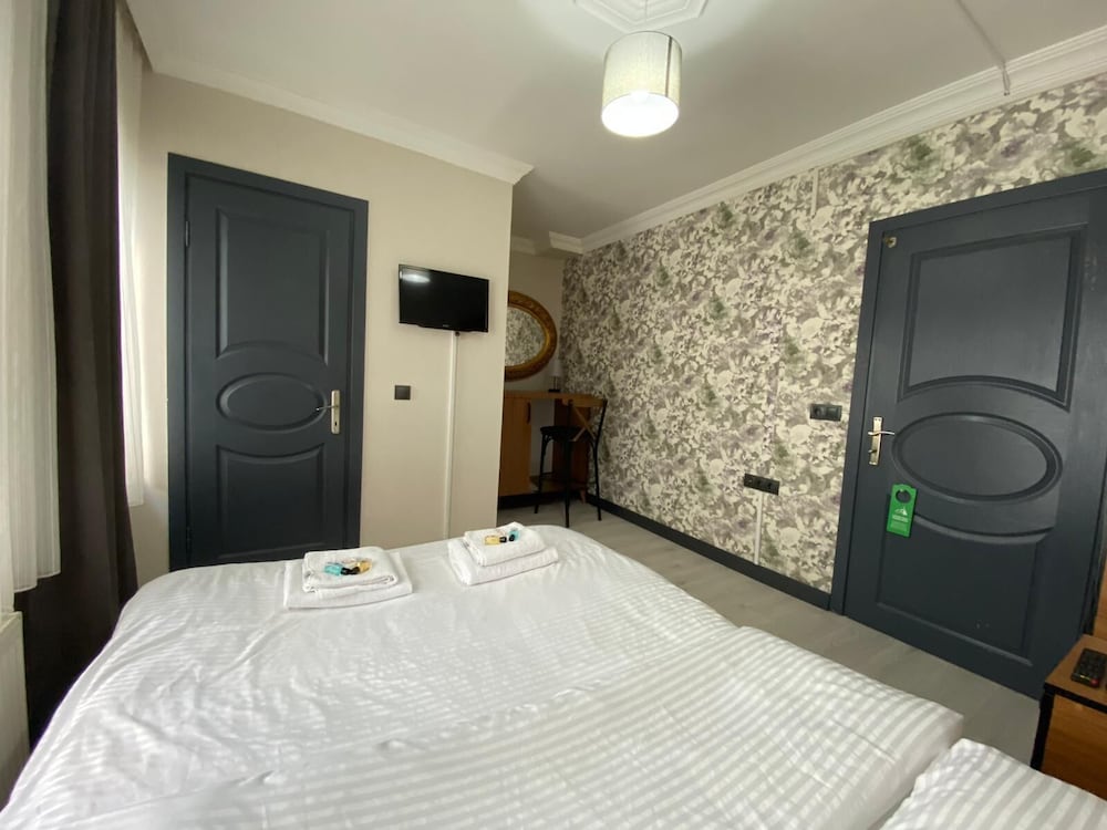 Özdemir Otel 9/20