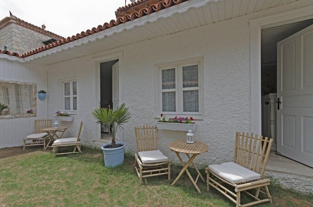 Alacati Roka Tas Otel 28/29