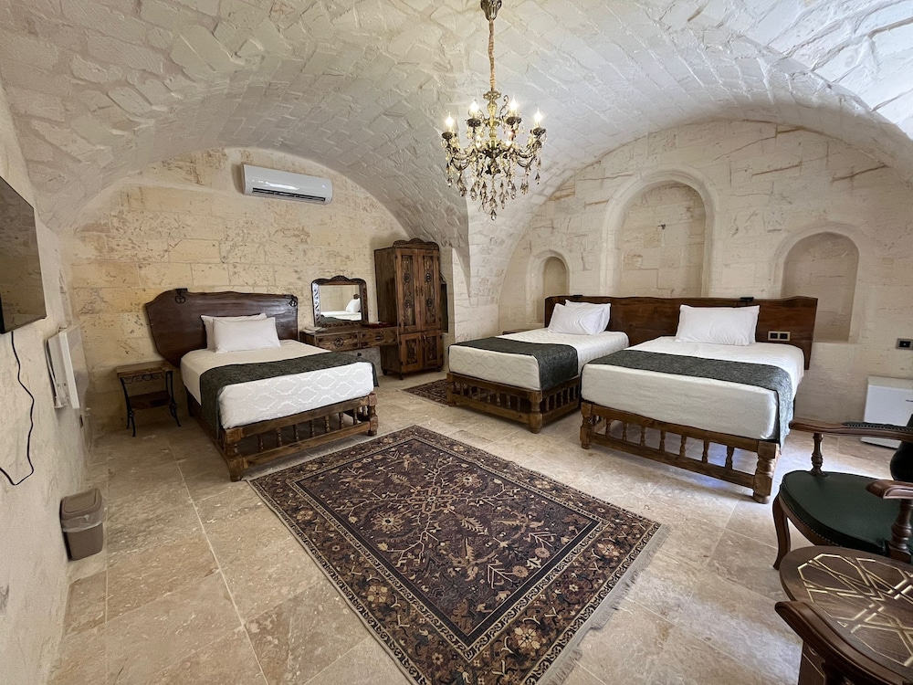 Tessera Hotel 32/49