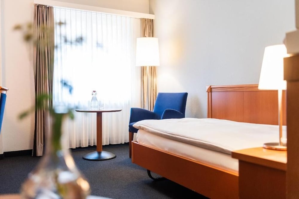 Hotel Schiff Am Rhein 26/50