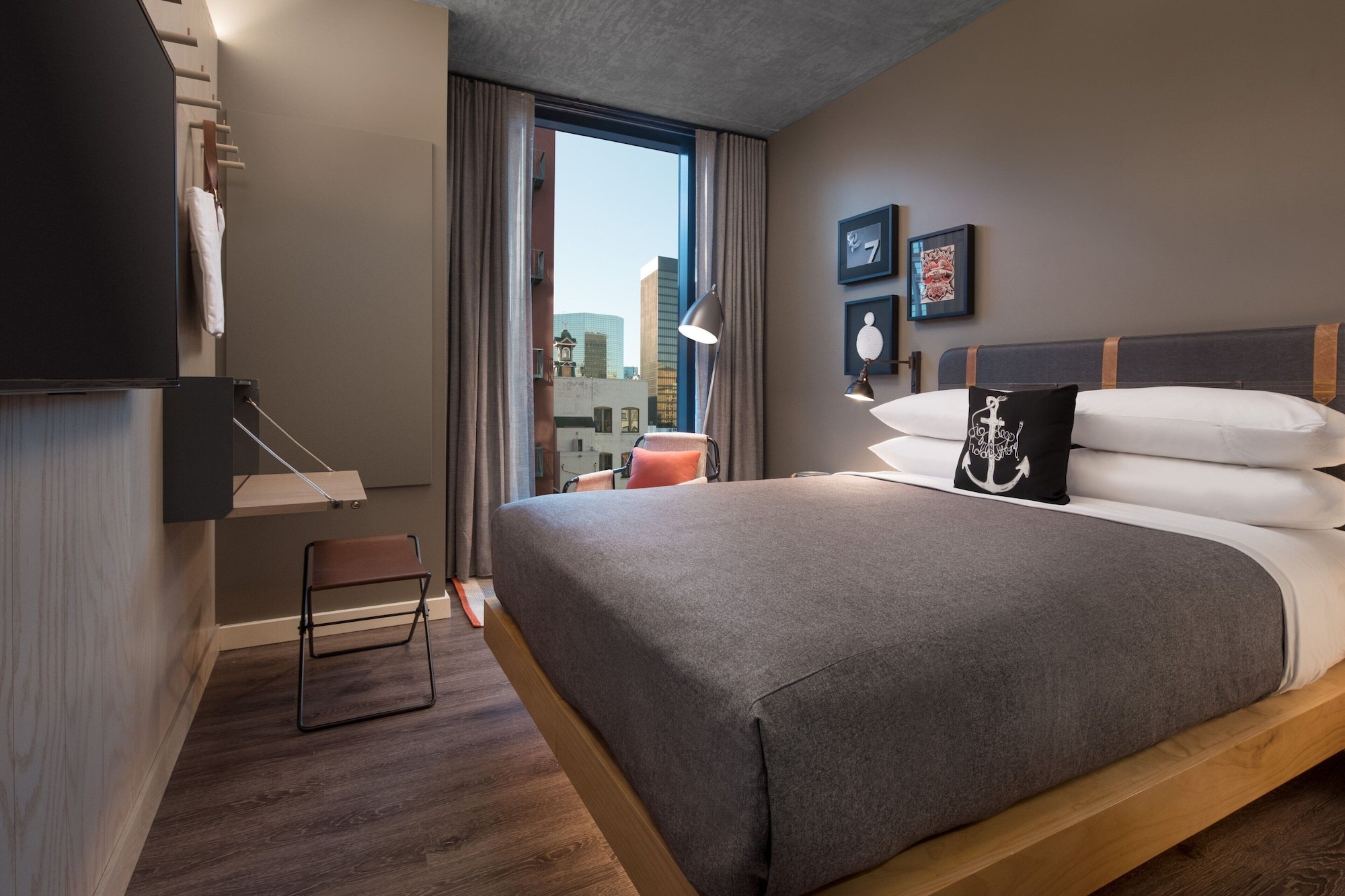 Room at Moxy San Diego Downtown/Gaslamp Quarter, SAN DIEGO - CA