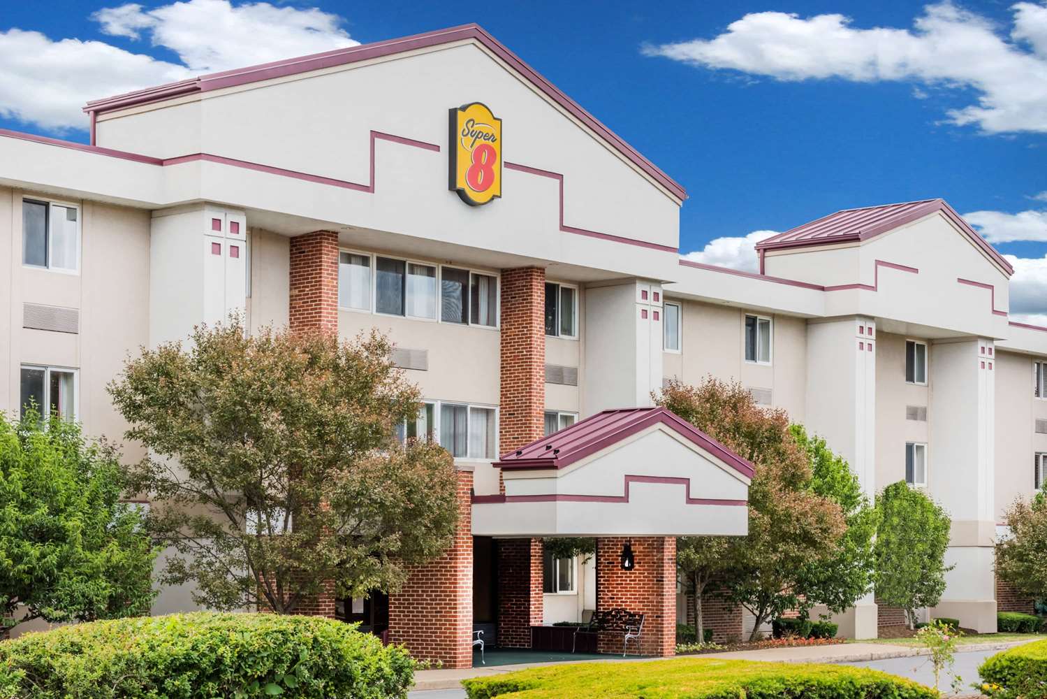 Super 8 By Wyndham State College 3/17