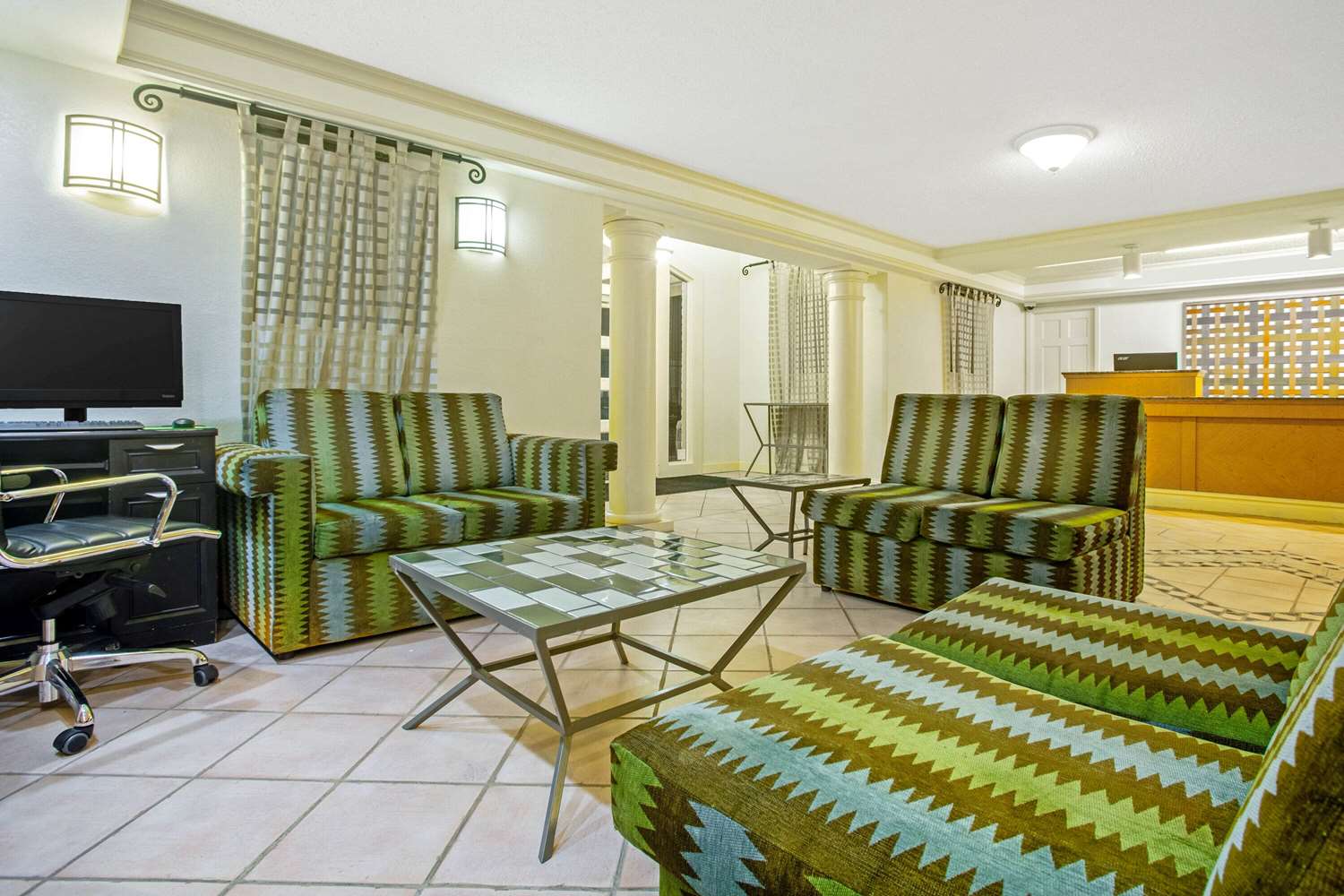 La Quinta Inn Victoria 43/53