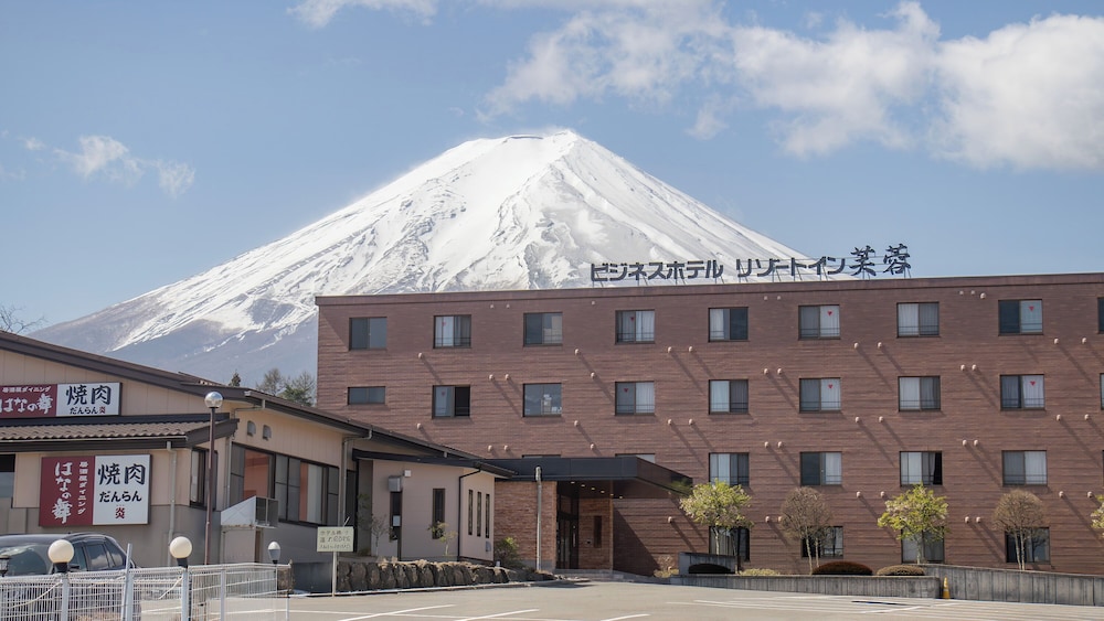 Resort Inn Fuyo Kawaguchiko Inter Store 4/57