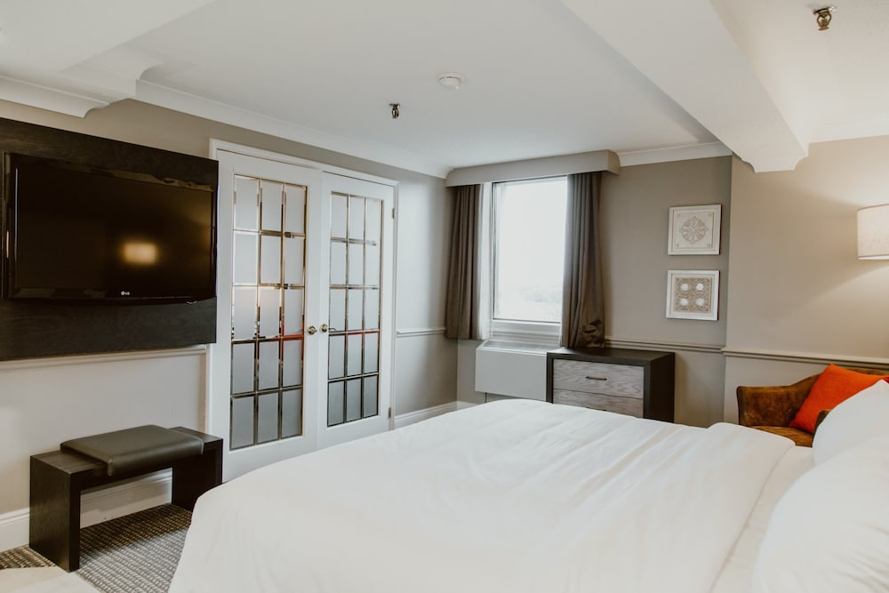 Crowne Plaza Fredericton Lord Beaverbrook 29/74