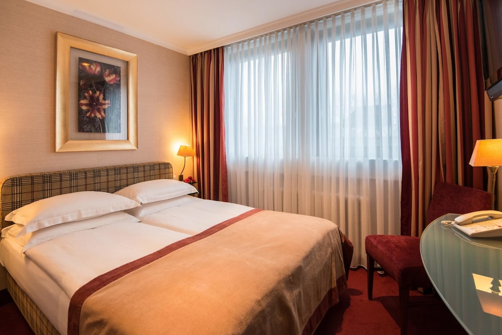 Best Western Plus Hotel St. Raphael 15/48