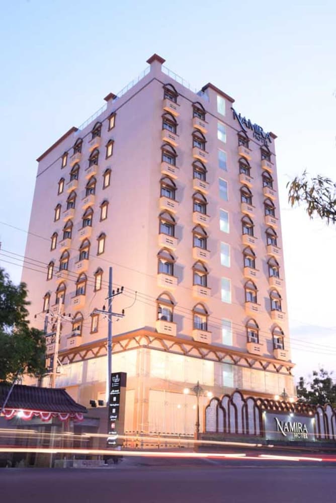 Namira Syariah Surabaya Hotel 1/39